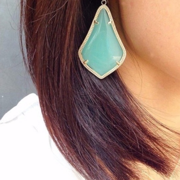 Kendra Scott earrings - Picture 4 of 5